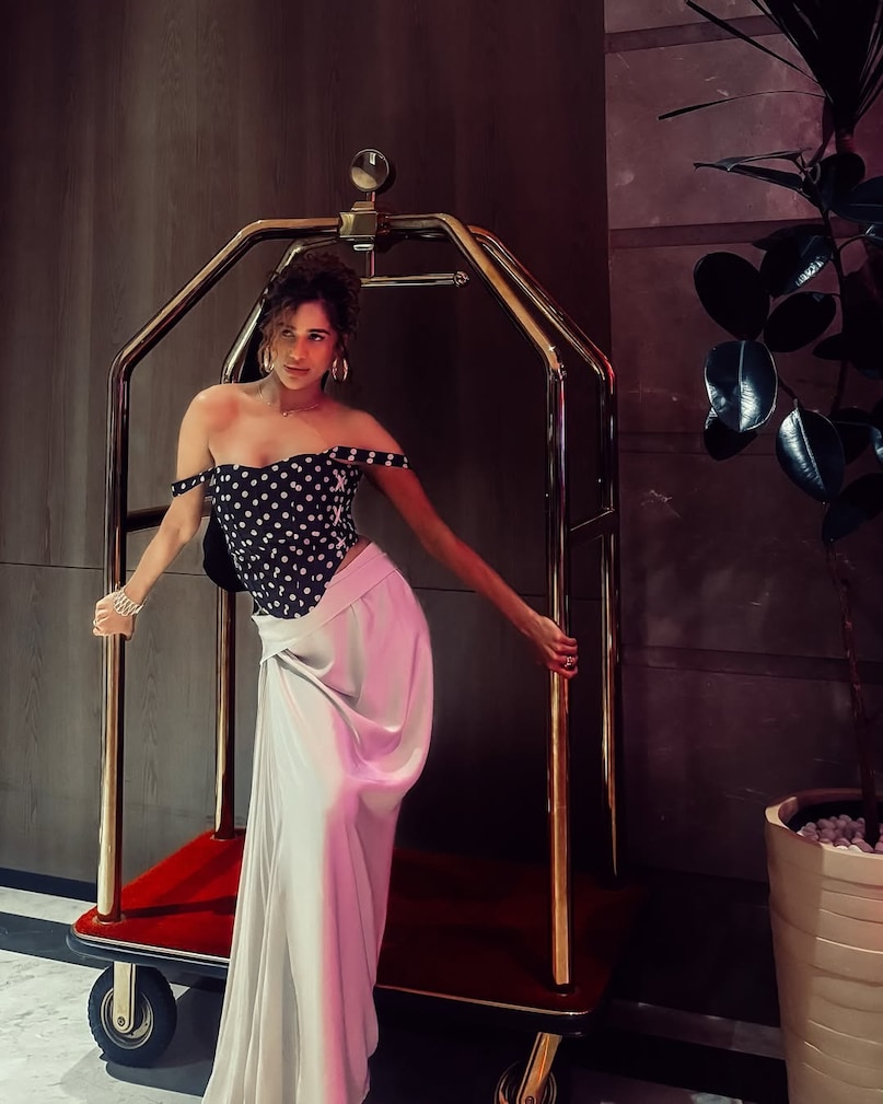 Poonam pandey, Poonam pandey Birthday, Poonam pandey Age, Poonam pandey is alive, Poonam pandey Movies, Poonam pandey Husabnd, Poonam pandey Family, पूनम पांडे, पूनम पांडे का जन्मदिन, पूनम पांडे की उम्र, पूनम पांडे जीवित हैं, पूनम पांडे की फिल्में, पूनम पांडे पति, पूनम पांडे का परिवार