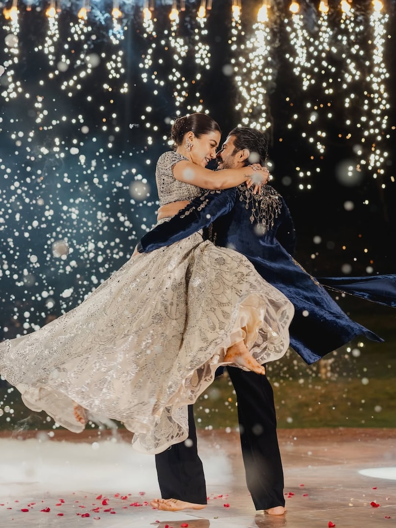 Rashmika Mandanna, Vijay Deverakonda, Rashmika Mandanna Vijay Deverakonda sangeet pictures, Rashmika and Vijay wedding, विजय देवरकोंडा, रश्मिका मंदाना, रश्मिका मंदाना-विजय देवरकोंडा की संगीत की तस्वीरें