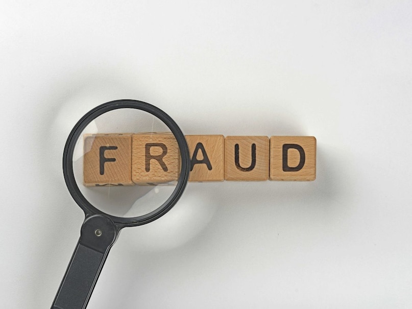 SMS fraud alert, TRAI SMS rules, SMS S P T G code meaning, how to identify spam SMS, banking fraud prevention tips, OTP scam safety SMS fraud alert, TRAI SMS rules, SMS S P T G code meaning, how to identify spam SMS, banking fraud prevention tips, OTP scam safety