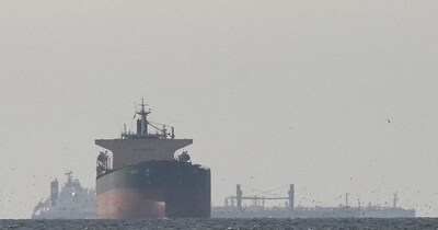 ईरान ने जंग के बीच होर्मुज को लेकर एक नई चाल चल दी है. (Image:Reuters)