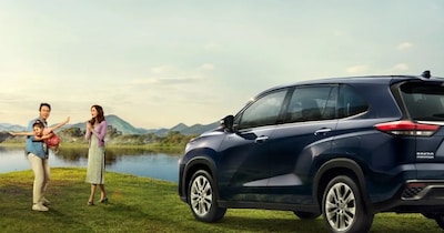 Toyota Innova Hycross