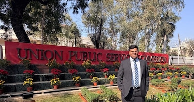 हरियाणा के भाजपा नेता के बेटे एकांश ढुल ने यूपीएएसी परीक्षा में झटका तीसरा रैंक. 