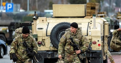 अमेरिकी सेना में भर्ती के नियमों में ढील