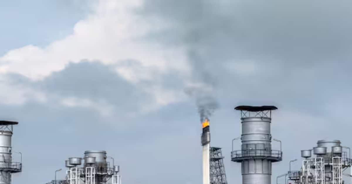 ईरान जंग से कैसे चांदी काट रहीं अमेरिकी कंपनियां, ट्रंप के एक फैसले से यूरोप सबसे ज्यादा दुखी