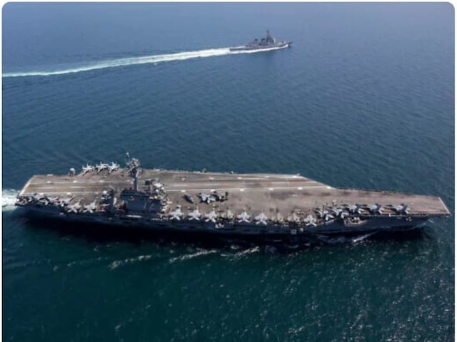 USS Abraham Lincoln still stands in the sea as death for Iran