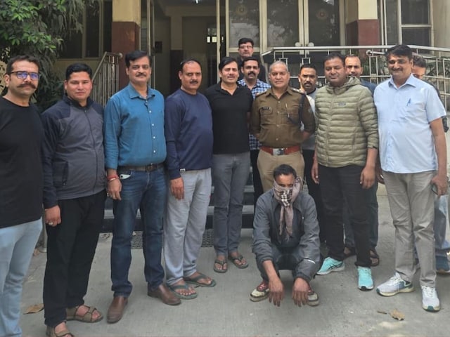 फेसबुक वाली 'वाइफ' और 9 साल की मासूम का कातिल दिल्ली में गिरफ्तार