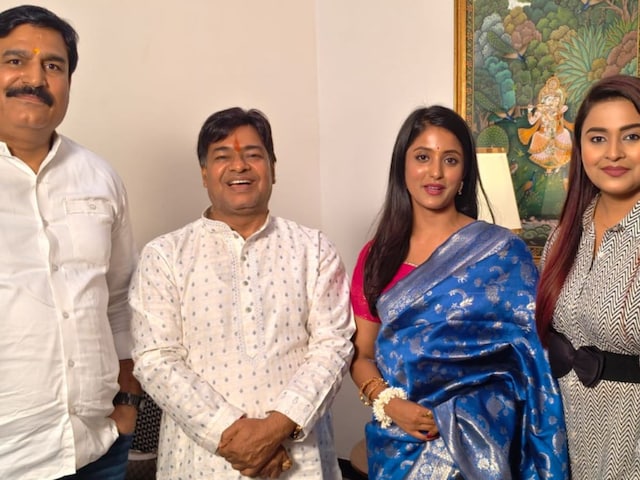 'सच्चे शूरवीर', कृष्ण जन्मभूमि के पक्षकार से मिलीं 'केरला स्टोरी 2' की नायिका