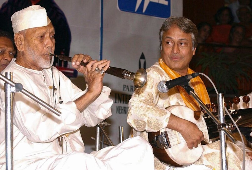 Ustad Bismillah khan, Ustad Bismillah khan birth anniversary, Ustad Bismillah khan unknown Facts, Ustad Bismillah khan faith on Maa saraswati, Lata Mangeshkar, उस्ताद बिस्मिल्लाह खां, उस्ताद बिस्मिल्लाह खां की जयंती, उस्ताद बिस्मिल्लाह खां के अनसुने तख्य, उस्ताद बिस्मिल्लाह खान का मां सरस्वती पर विश्वास, लता मंगेशकर और उस्ताद बिस्मिल्लाह खां Ustad Bismillah khan, Ustad Bismillah khan birth anniversary, Ustad Bismillah khan unknown Facts, Ustad Bismillah khan faith on Maa saraswati, Lata Mangeshkar, उस्ताद बिस्मिल्लाह खां, उस्ताद बिस्मिल्लाह खां की जयंती, उस्ताद बिस्मिल्लाह खां के अनसुने तख्य, उस्ताद बिस्मिल्लाह खान का मां सरस्वती पर विश्वास, लता मंगेशकर और उस्ताद बिस्मिल्लाह खां