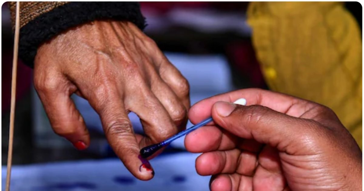 पोलिंग बूथ बिना गए दे दिया वोट, 10922 लोगों ने घर बैठे ही चुनी अपनी सरकार