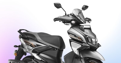 Yamaha RayZR की सेल में जबरदस्त उछाल आया है.