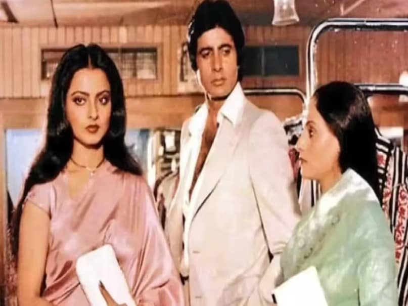 rekha actress amitabh bachchan love story, rekha actress amitabh bachchan relations, rekha actress amitabh bachchan relationship, rekha actress amitabh bachchan movies, actress rekha age, actress rekha husband, actress rekha photo, actress rekha mother, actress rekha young, actress rekha full name, actress rekha daughter, actress rekha biography, actress rekha father name, How many times has Rekha married, What happened to Rekha husband, Why is Rekha not married, Why does Rekha still wear sindoor