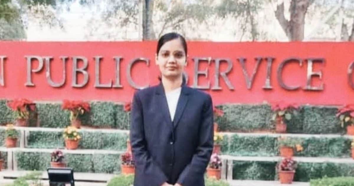 जोधपुर की बिटिया अनीता देवड़ा ने क्रैक किया UPSC, IAS बनने पर सोशल मीडिया में बधाइयों को तांता