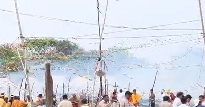 अयोध्या में परिवहन मंत्री के महायज्ञ में लगी आग.