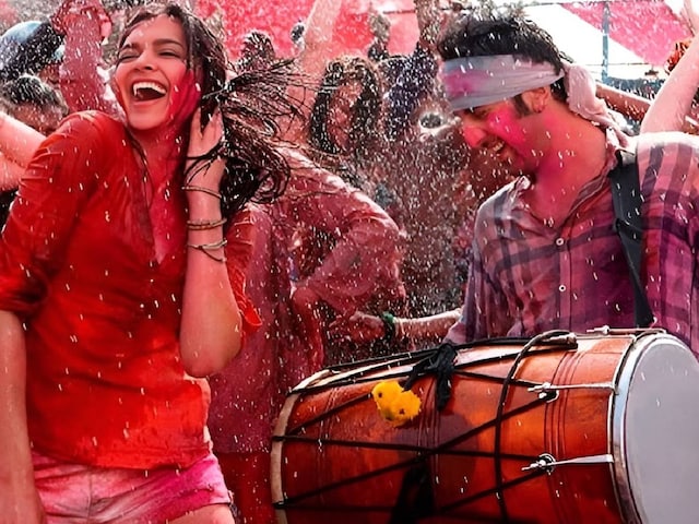 कहां खो गए होली गीत गाने वाले ये गायक, जिनकी आवाज के बिना अधूरा था ये त्योहार