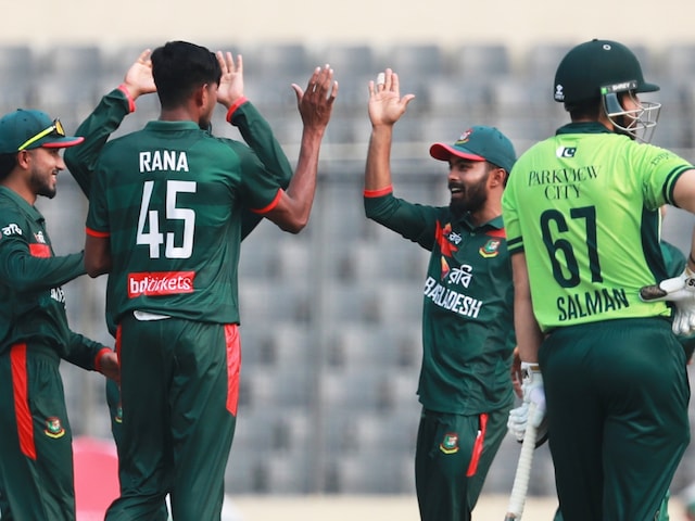 এটা কি পাকিস্তানের নতুন দল? গতির কাছে আত্মসমর্পণ, বাংলাদেশের একতরফা জয়