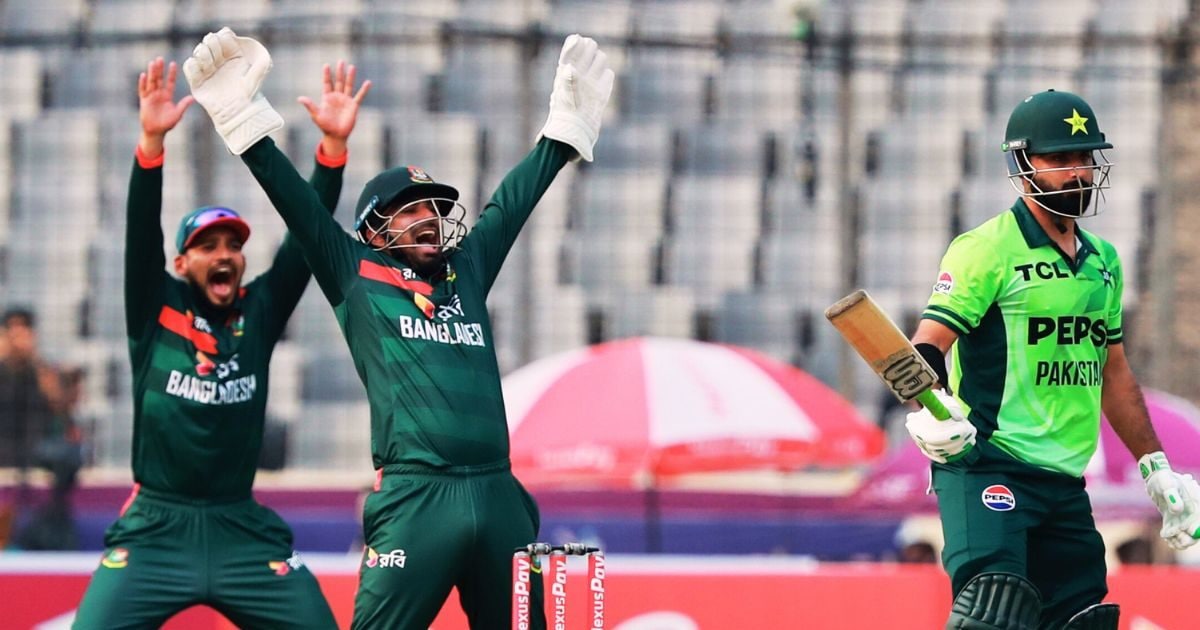 Pak vs Ban Last over drama: कैच छूटा, वाइड पर विवाद और लास्ट बॉल में गिरा विकेट, पाकिस्तान-बांग्लादेश वनडे के आखिरी ओवर में हुआ जमकर ड्रामा Pak vs Ban Last over drama: कैच छूटा, वाइड पर विवाद और लास्ट बॉल में गिरा विकेट, पाकिस्तान-बांग्लादेश वनडे के आखिरी ओवर में हुआ जमकर ड्रामा