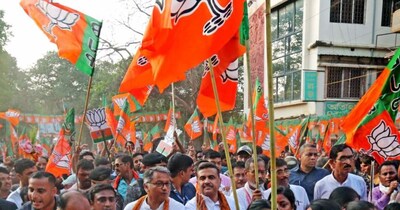 महज 10 साल में बीजेपी पश्चिम बंगाल में दूसरी बड़ी राजनीतिक ताकत बनकर उभरी है.