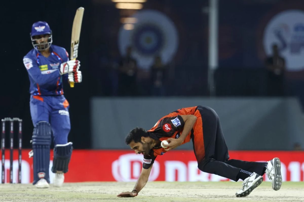 आईपीएल 2026 के पहले ही मैच में लगेगा 'दोहरा शतक'! इतिहास रचने की दहलीज पर ये भारतीय