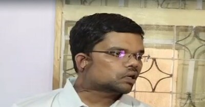 महासमुंद के छोटे से गांव के संजय डहरिया ने सबसे कठिन परीक्षा पास की है. 