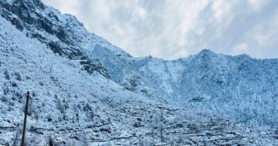 चमोली में औली से बद्रीनाथ धाम तक बर्फबारी.
