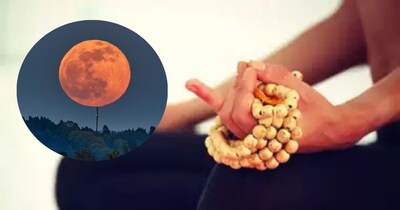 Chandra Grahan 2026: Powerful Mantras to Chant During Lunar Eclipse for Positive Energy