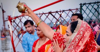 बिहार की संस्कृति का परिचय वहां की प्रसिद्ध छठ पूजा है. फोटो- पीटीआई