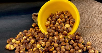 भुना हुआ चना, भिगोए हुए चने और पकाए हुए चुने तीनों ही सेहत के लिए फायदेमंद होते हैं.