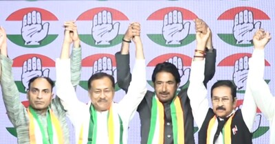 24 परगना जिले की बदुरिया सीट से टीएमसी विधायक काजी अब्दुल रहीम कांग्रेस में शामिल.