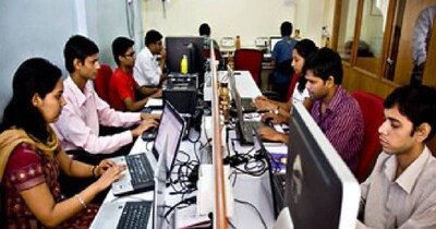 द‍िल्‍ली में दुकानों और प्रत‍िष्‍ठानों में काम करने वाले कर्मचारियों को लेकर नया कानून लागू हो गया है. 