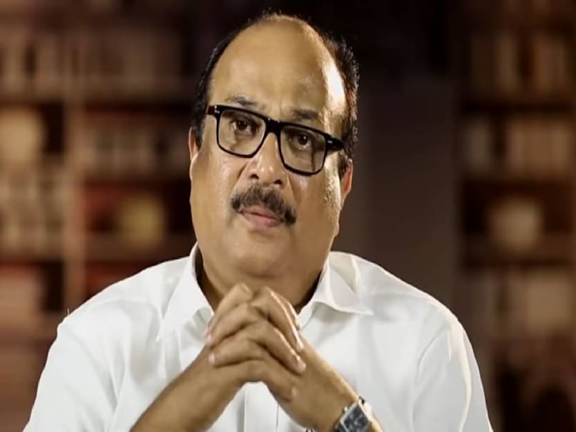 shyama malayalam mammootty movie collection, SHYAMA Malayalam Classic Movie, Mammootty Nadia Moidu SHYAMA movie, Mammootty Nadia Moidu superhit Movies, shyama malayalam movie budget, shyama malayalam movie hit or flop, shyama malayalam movie release date, shyama malayalam movie heroine name, shyama malayalam movie actress, Dennis Joseph movies, mammootty movies, mammootty wife name, Mammootty wife Sulfath, Megastar Mammootty superhit movies