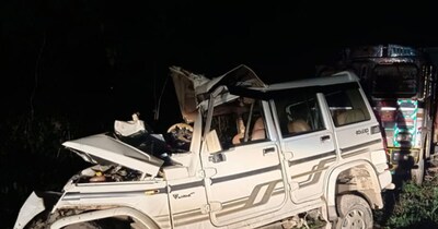 आगरा में दर्दनाक सड़क हादसा.