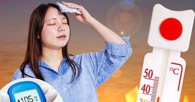 गर्मी में डिहाइड्रेशन की वजह से ब्लड शुगर लेवल गड़बड़ होने लगता है.