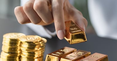 एमसीएक्‍स पर सोने और चांदी की कीमतों में बड़ी गिरावट दिख रही है. 