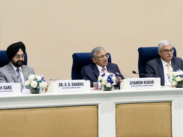  बंगाल चुनाव में इस बार हिंसा पर लगेगी रोक? चुनाव आयोग की खास रणनीति