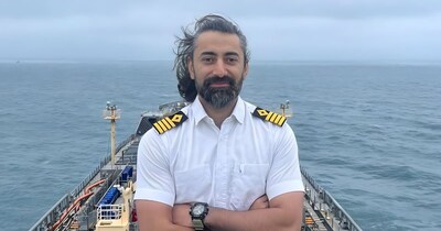 केमिकल टैंकर पर ड्यूटी कर रहे हैं सोलन के कैप्टन समीप गुप्ता.