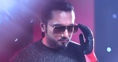 हनी सिंह के मुंबई कॉन्सर्ट पर विवाद छिड़ गया है. 