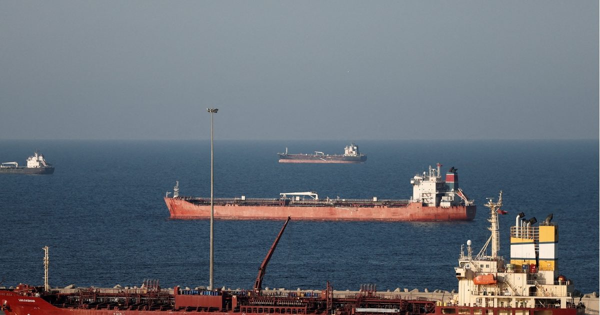 जयशंकर ने वो कर दिखाया, जो कोई न कर सका, एक और जहाज UAE से रवाना, होर्मुज क्रॉस कर 'जग लाडकी' पहुंचेगी भारत