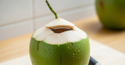 घर पर हरा नारियल तोड़ना सीखें: आसान ट्रिक से पैसे बचाएं.