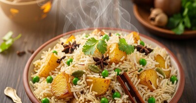 आलू मटर पुलाव