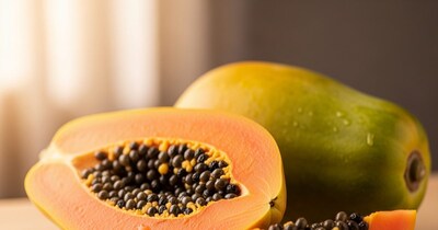 पपई आरोग्यदायी असली तरी काही लोकांसाठी धोकादायक, जाणून घ्या दुष्परिणाम!