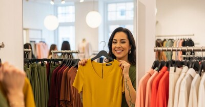 नवीन कपडे घेण्यापूर्वी जाणून घ्या कोणता रंग तुम्हाला अधिक शोभेल, या सोप्या युक्त्या शिका!