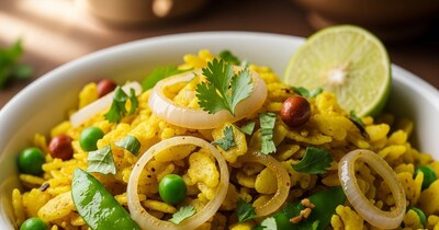 महाराष्ट्रीयन कांदा पोहा रेसिपी