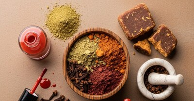 घर पर नेल पॉलिश बनाने का तरीका