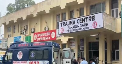 बहादुगढ़ में महिला की हत्या, प्रारंभिक जांच में महिला के सिर और चेहरे पर चोट के निशान मिले हैं. 