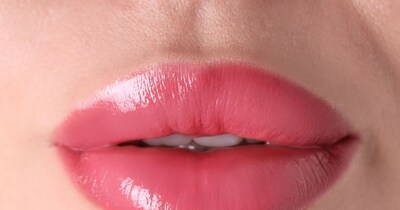 4 Steps for Soft, Long-Lasting Lips: Master Your Lipstick Application