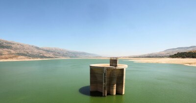 लेबनान में litani river, ज‍िसके उस पार लेबनान के लोगों खदेड़ रहे नेतन्‍याहू.
