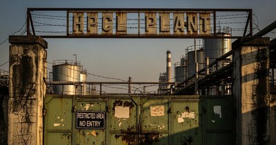यह एचपीसीएल प्लांट मूसाझाग क्षेत्र के गांव सैंजनी में है. (फोटो AI जेनरेटेड- प्रतिकात्मक)