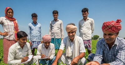  किसान उड़द के इन 5 वैरायटी की खेती से बंपर कमा्ई कर सकते हैं ( फोटो क्रेडिट एआई )