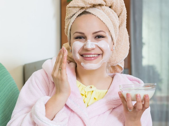 গ্রীষ্মে ট্যানিংয়ের ভয় আপনাকে বিরক্ত করবে না, ঘরেই তৈরি করুন প্রাকৃতিক পেস্ট, আপনার মুখ উজ্জ্বল হবে।