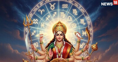 नवरात्रि के तीसरे दिन ग्रहों का गजब संयोग, कुंभ समेत इन 5 राशियों को हर सुख की होगी प्राप्ति.